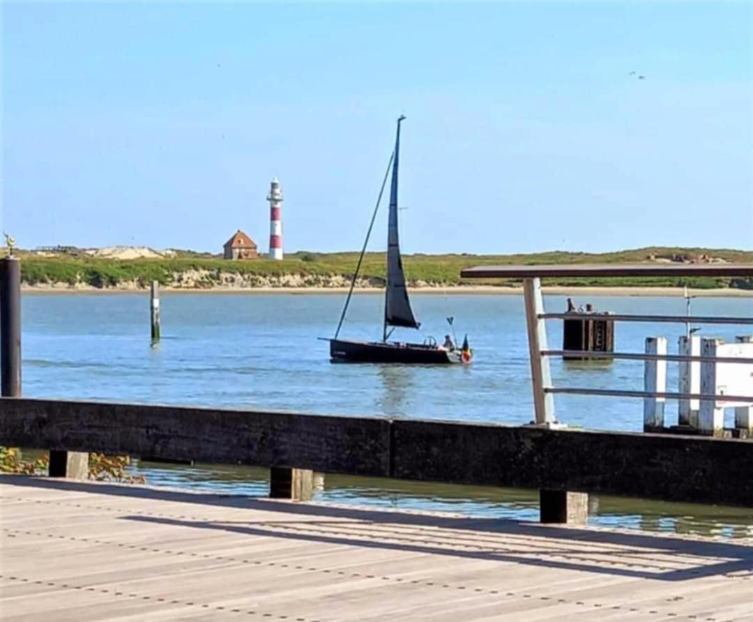 Duplex Villa Capricia Appartement Met Zwembad Nieuwpoort Jachthaven Dış mekan fotoğraf